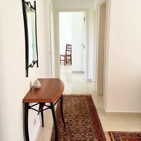 Semesterbostad Casa Petra *